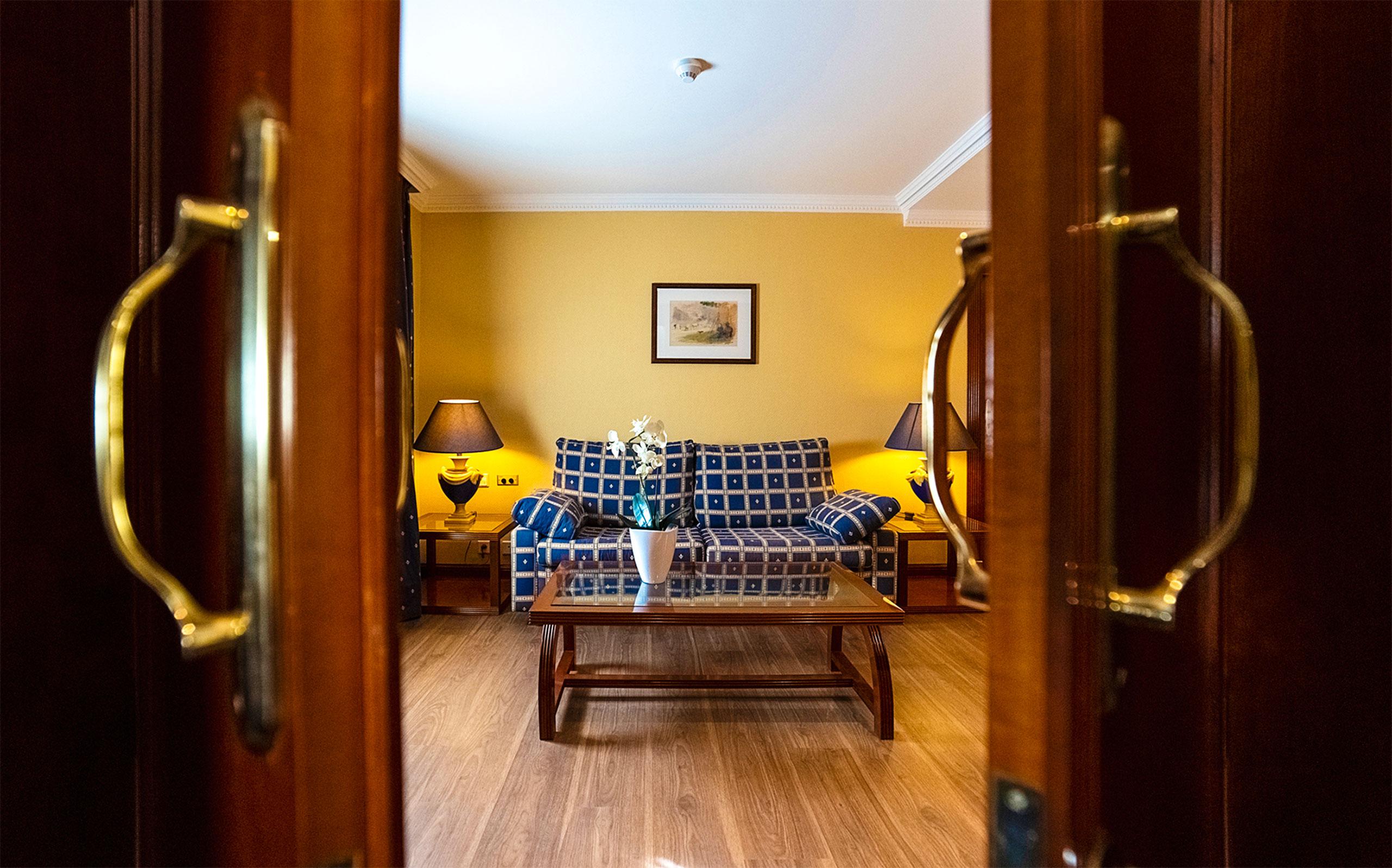 Hotel Torremangana كوينكا المظهر الخارجي الصورة
